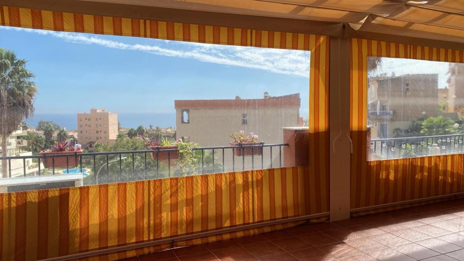 Costa Malaga Muy Acogedor Con Vistas Al Mar Terraza Gigante Verano E Invierno Parking Benalmádena