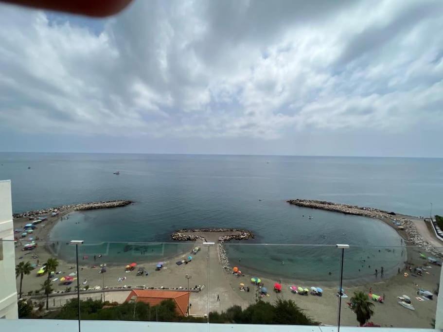 Costa Malaga Muy Acogedor Con Vistas Al Mar Terraza Gigante Verano E Invierno Parking Apartment Benalmádena