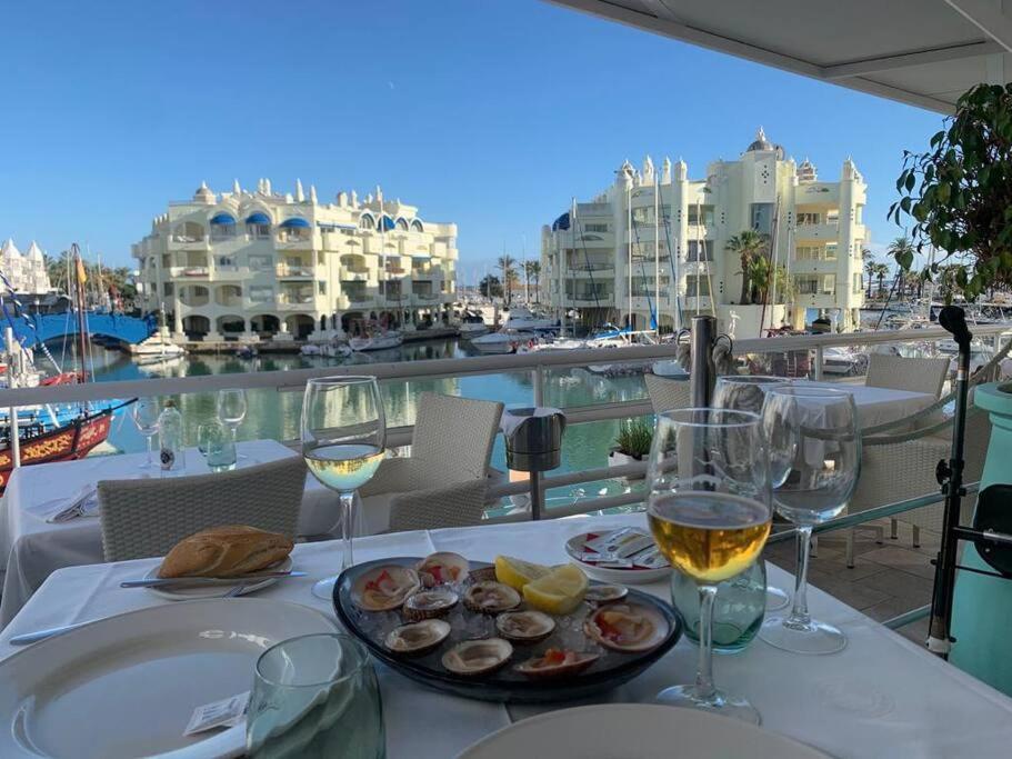 Costa Malaga Muy Acogedor Con Vistas Al Mar Terraza Gigante Verano E Invierno Parking Benalmádena